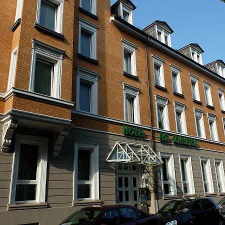 Hotel Am Schelztor Esslingen am Neckar Exterior foto